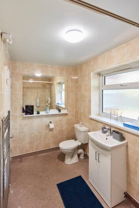 *Little Haven In Leeds* ¤Private Parking¤ Ensuite ลีดส์ ภายนอก รูปภาพ