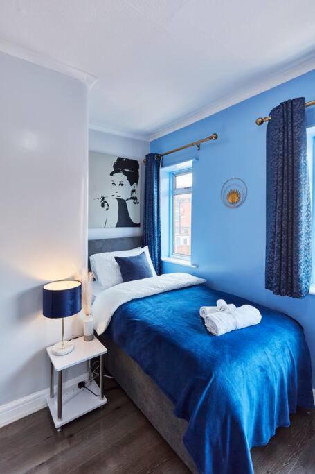 *Little Haven In Leeds* ¤Private Parking¤ Ensuite ลีดส์ ภายนอก รูปภาพ