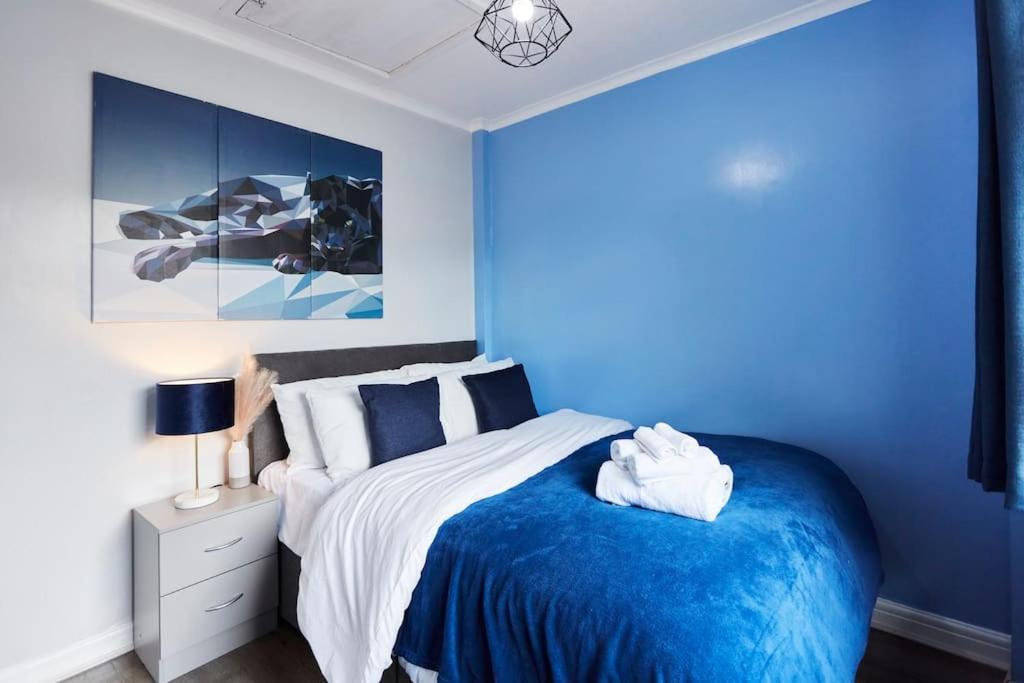*Little Haven In Leeds* ¤Private Parking¤ Ensuite ลีดส์ ภายนอก รูปภาพ