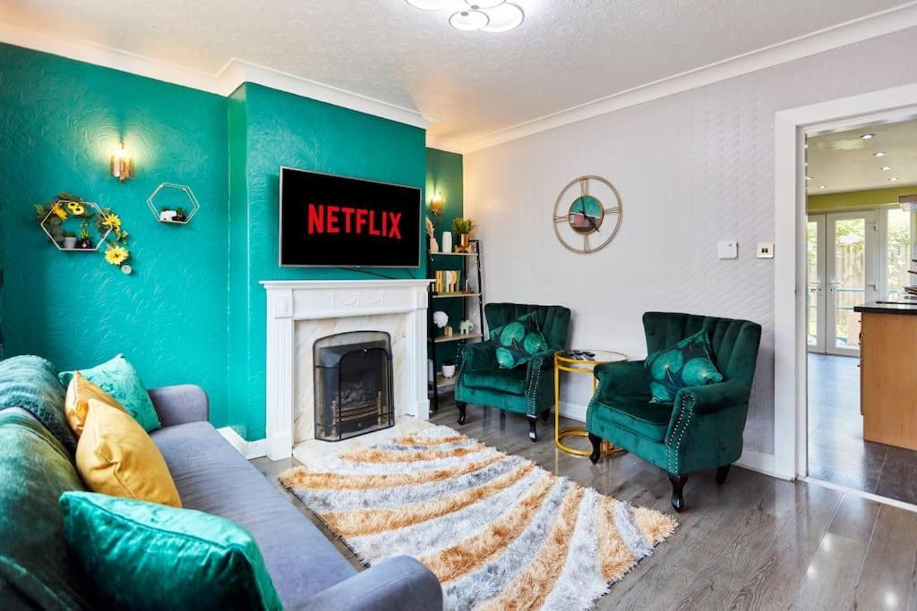 *Little Haven In Leeds* ¤Private Parking¤ Ensuite ลีดส์ ภายนอก รูปภาพ