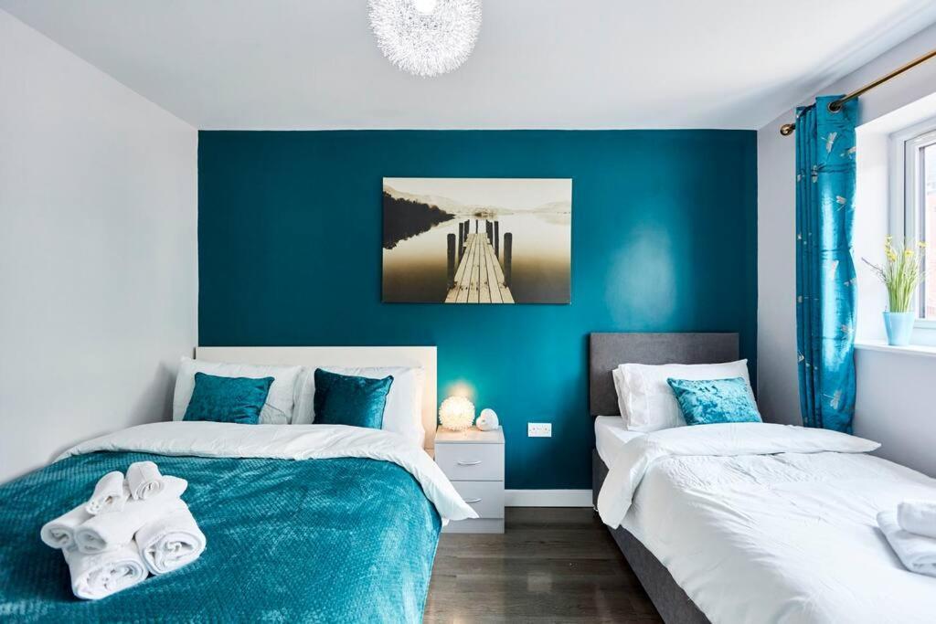 *Little Haven In Leeds* ¤Private Parking¤ Ensuite ลีดส์ ภายนอก รูปภาพ